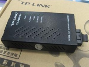 深入評(píng)測TP-LINK TR-962D 穩(wěn)定可靠的10/100M SC單模光纖收發(fā)器